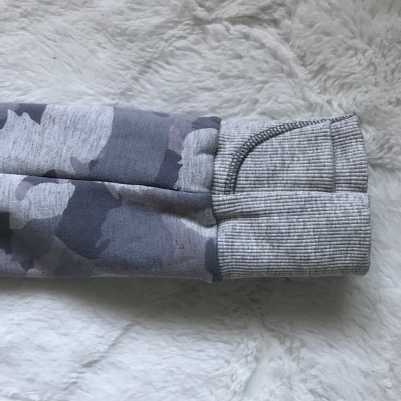 Athleta Girl Camouflage Zip Up Hoodie Girls XL 14 - Picture 6 of 12